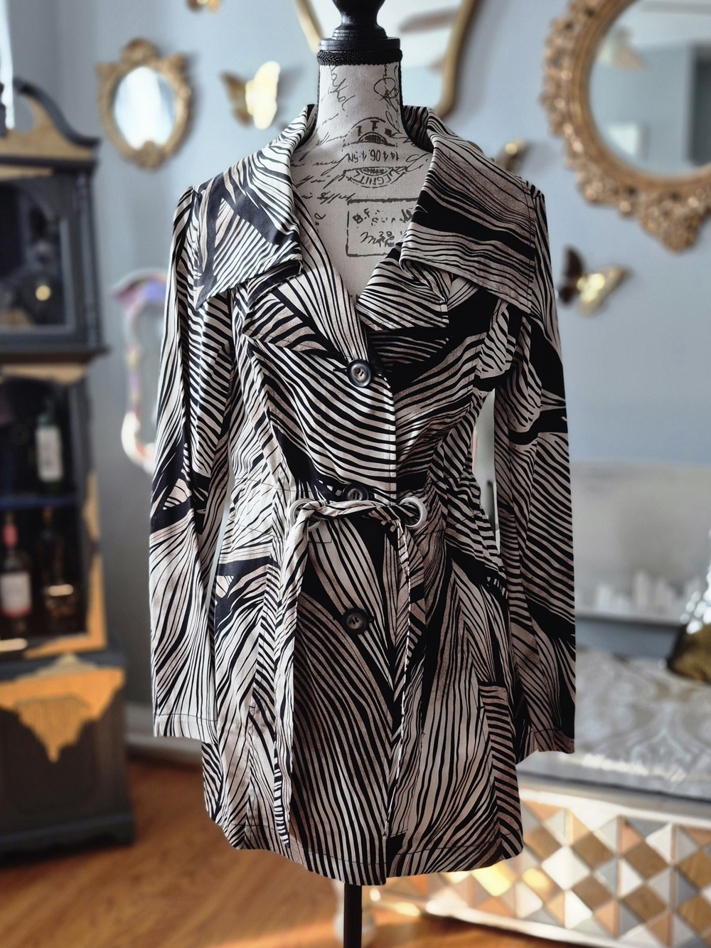 NWT Tribal Black and Off-White Zebra-Print Trench Coat Size 6
